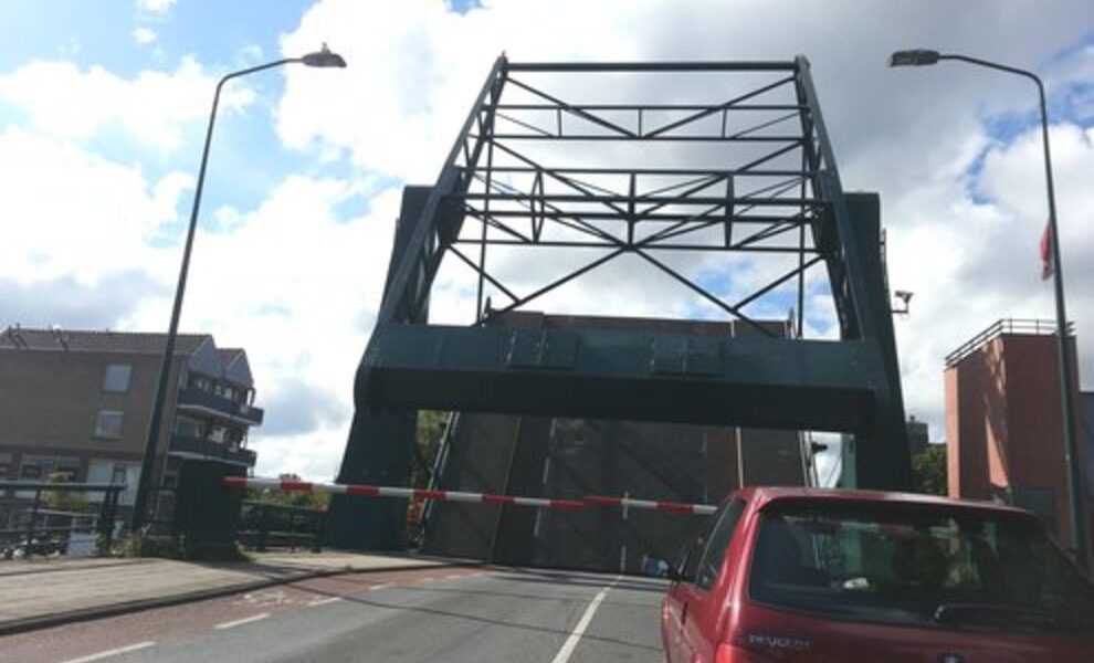 Provincie neemt open bruggen onder de loep | Sleutelstad