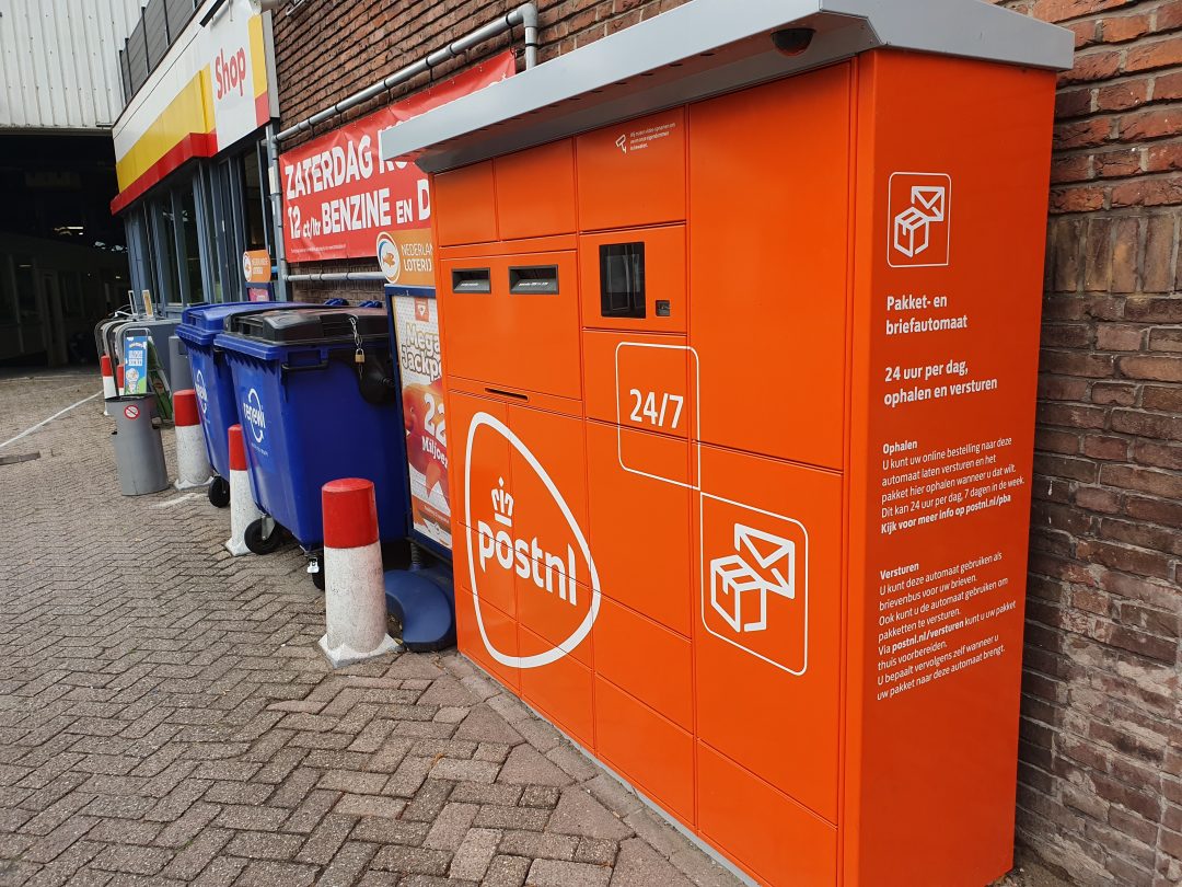 PostNL plaatst Pakket- en in Leiden |