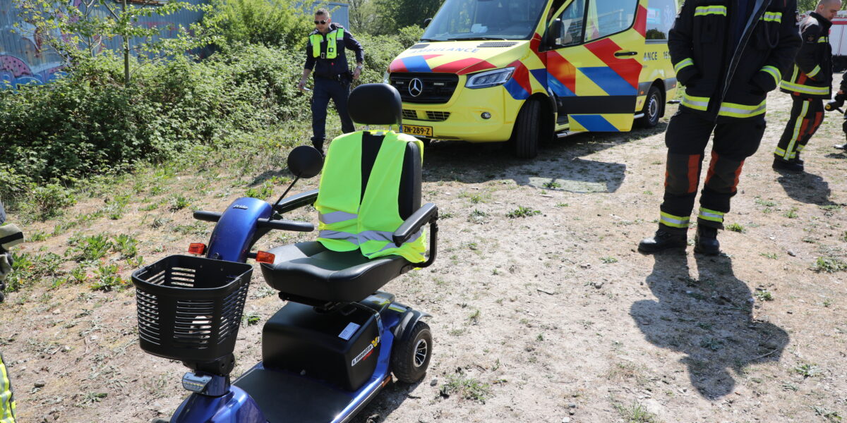 Brandweer zoekt onnodig naar persoon in Rijn .