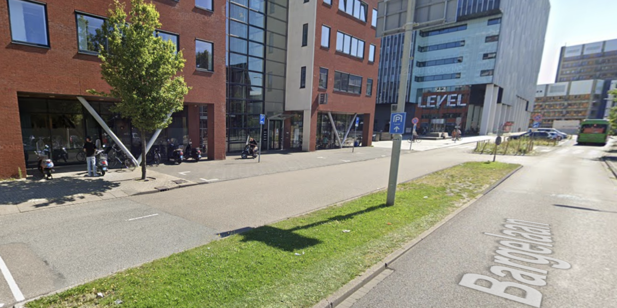 ABN AMRO opent nieuw kantoor aan Bargelaan - Sleutelstad