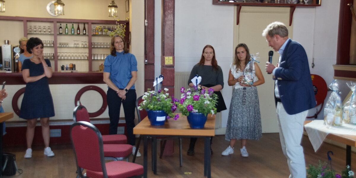 Bernardusschool wint Project Bloemenzee Zoeterwoude