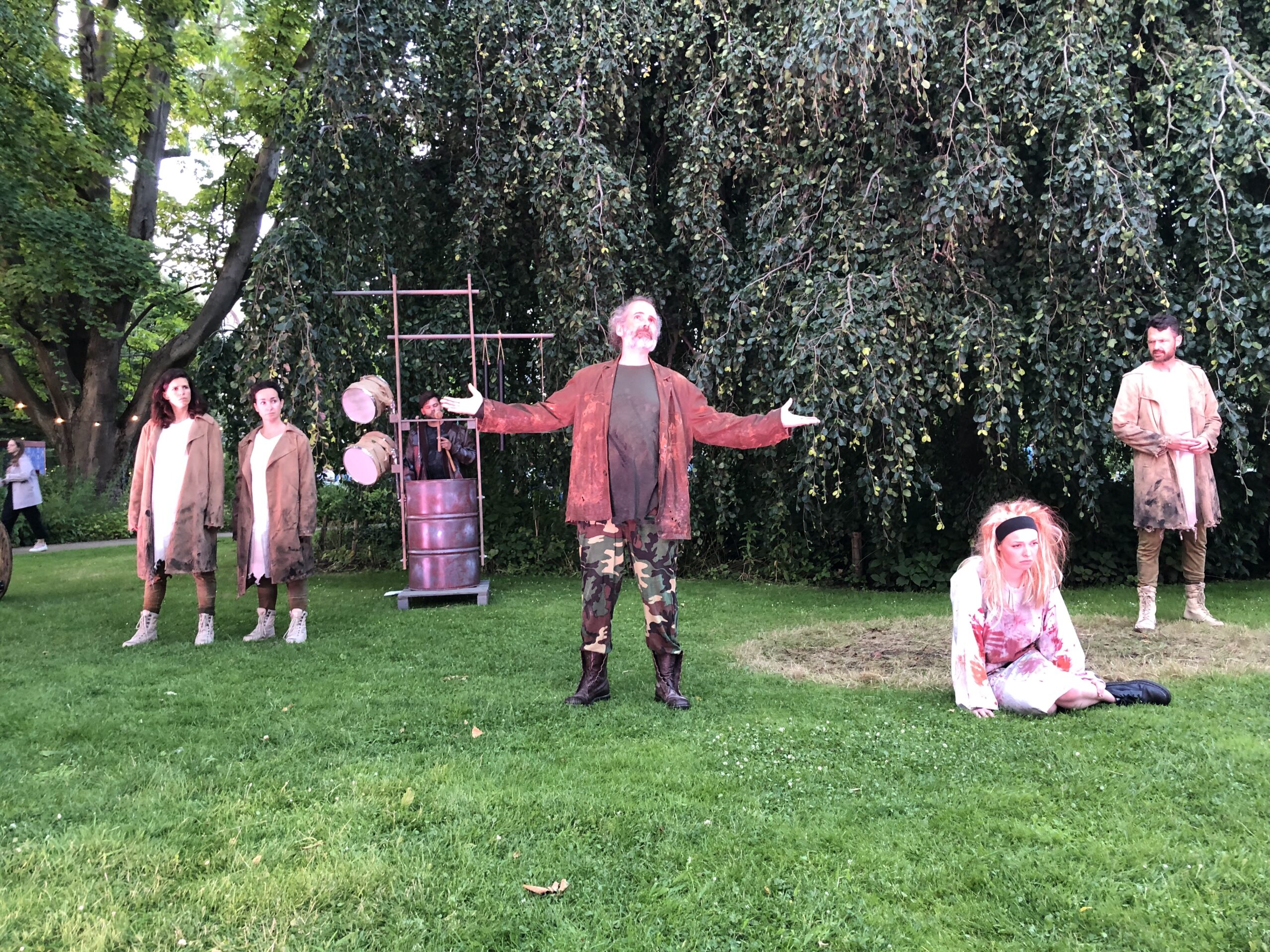 Theatergroep Al Dente speelt de voorstelling