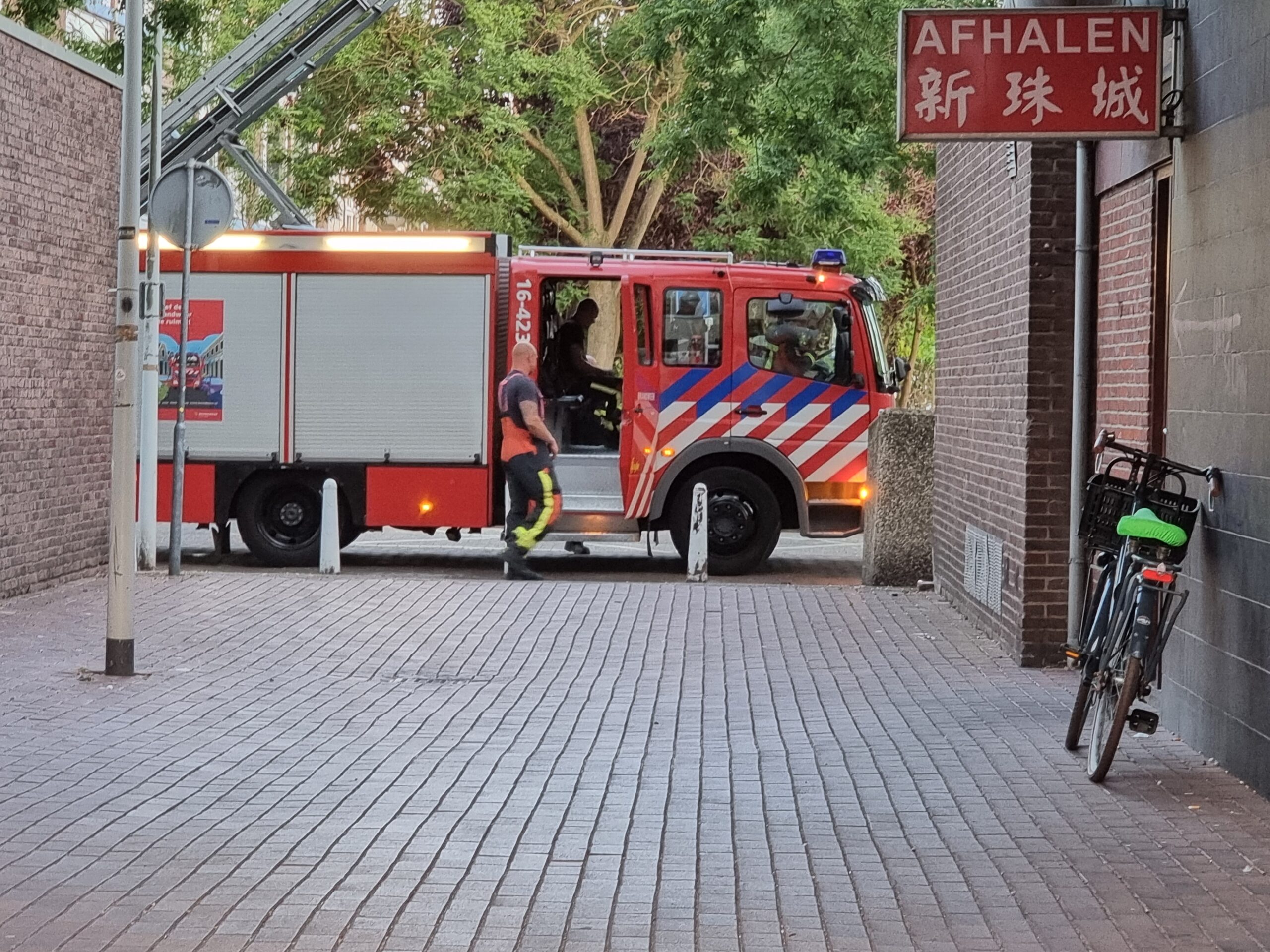 Brandweer in actie Luifelbaan