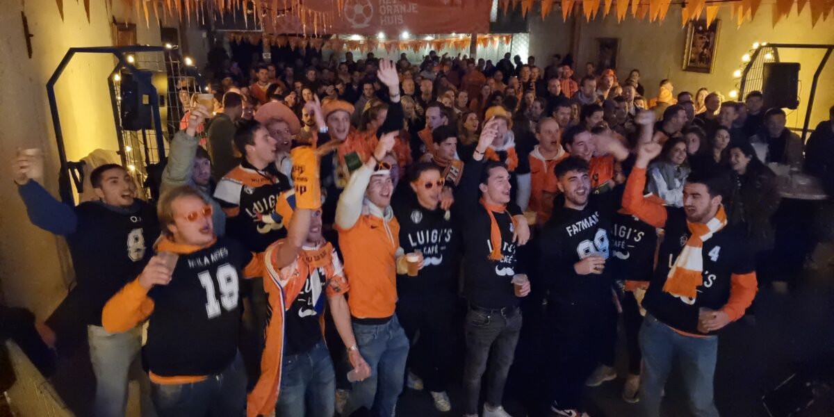Kijk 's nachts Nederland-Tunesië in deze Leidse cafés