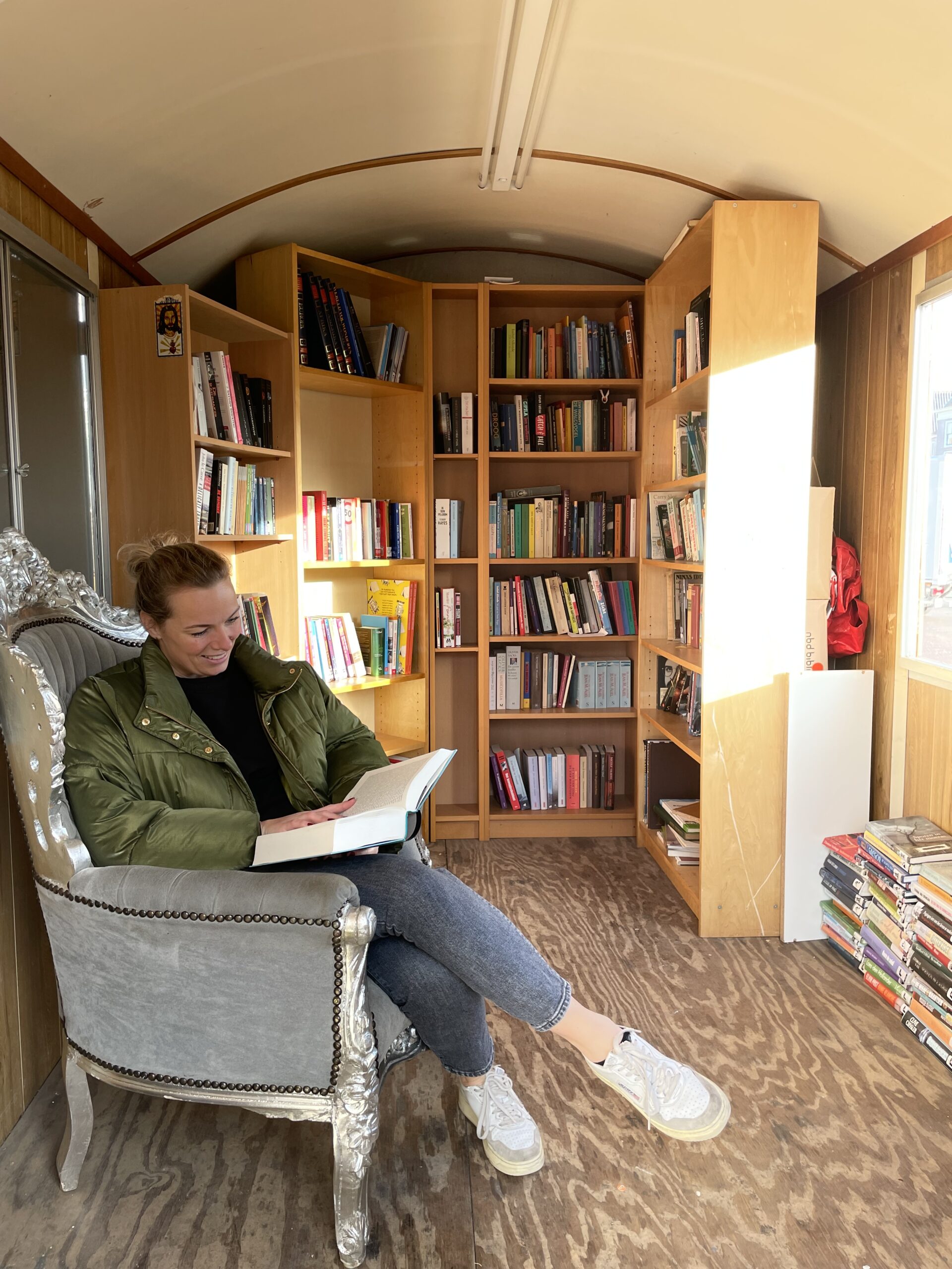 De Maxibieb van Letterlijk Leiden op de Beestenmarkt