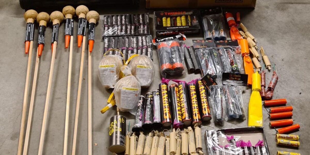 Politie Wassenaar pakt handelaar in drugs én illegaal vuurwerk op