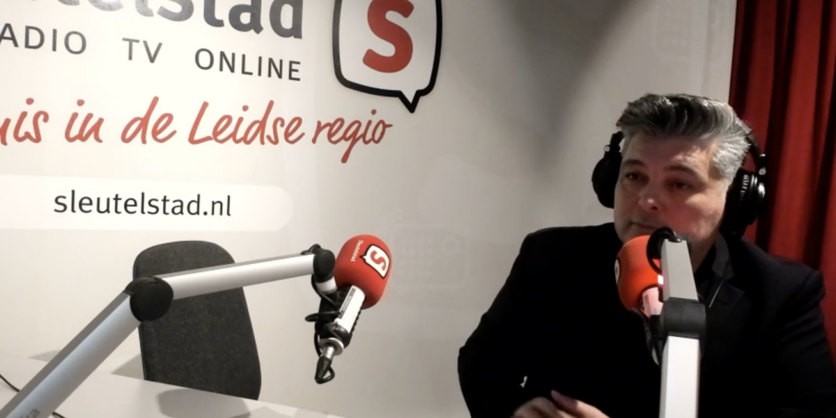 Zingende schilder Wilbur Zitman brengt nieuwe versie klassieker uit