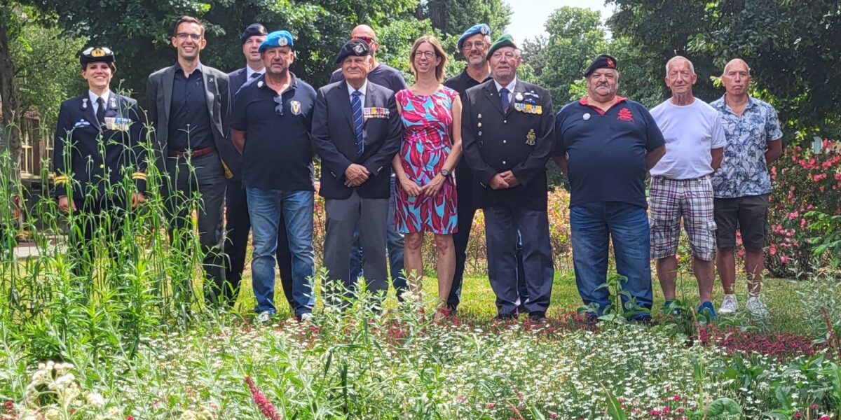 Ook witte Anjer Perk in Leiden geopend