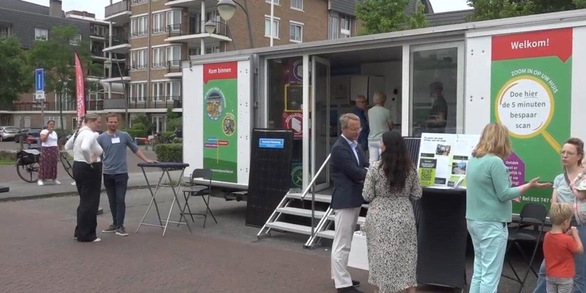 Voorschotenaren krijgen antwoord op hun vragen bij de Duurzaamheidsbus