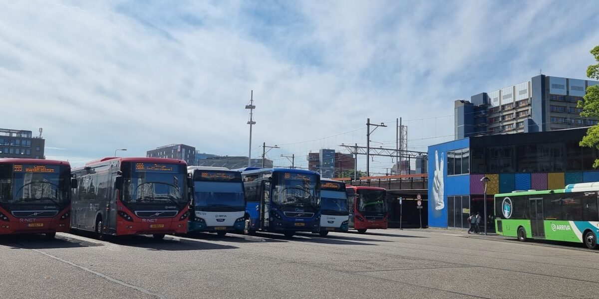 Qbuzz wint contract voor openbaar vervoer in Leidse regio