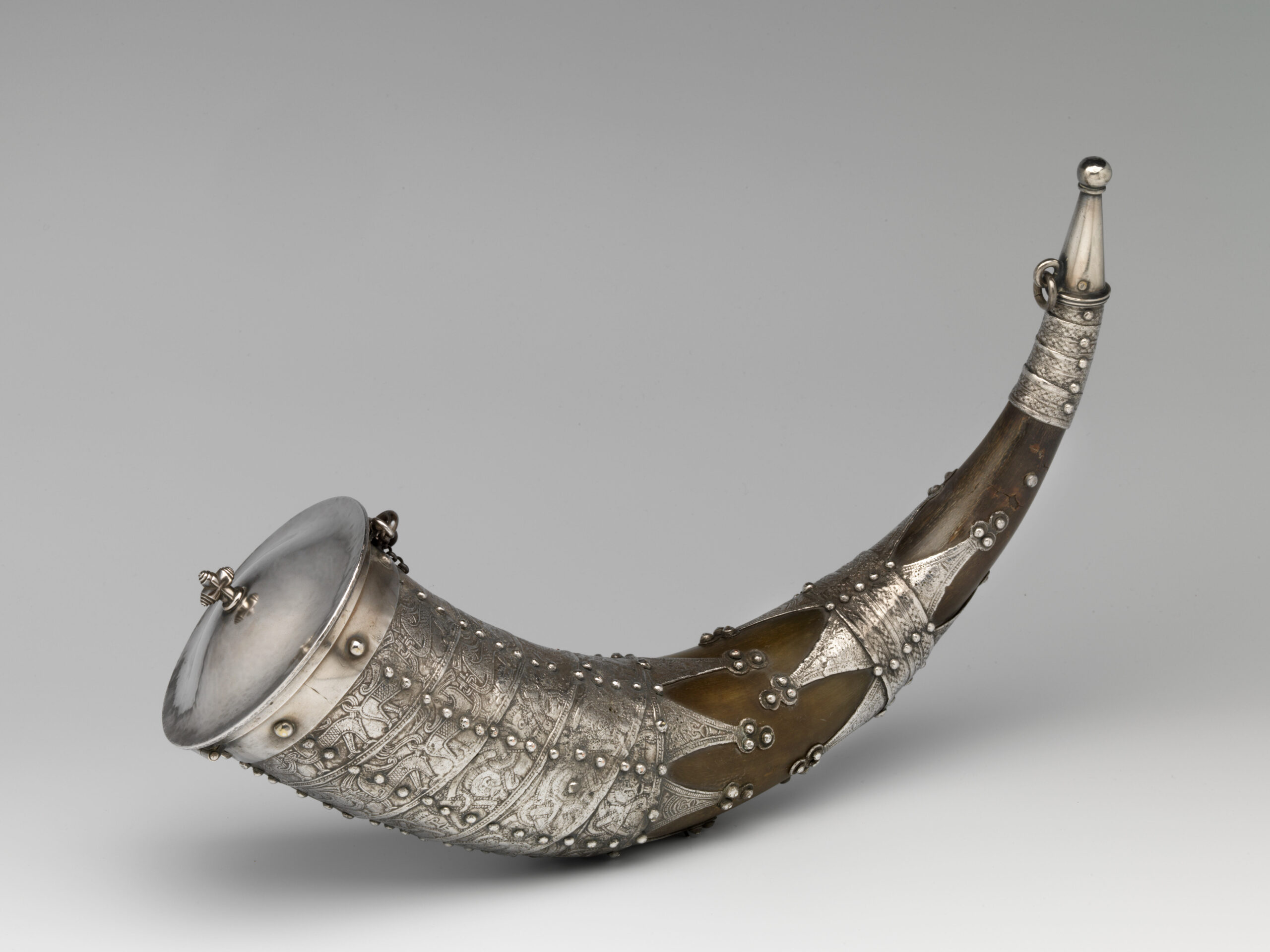 Vikingdrinkhoorn Onze-Lieve-Vrouwebasiliek Maastricht