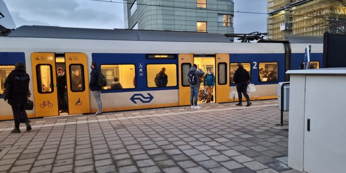 Hitte zorgt ook dit weekend voor minder intercity’s tussen Leiden en Den Haag