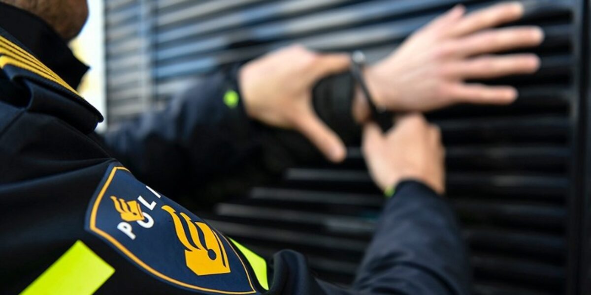 Vier verdachten van babbeltrucs aangehouden dankzij oplettende meldster