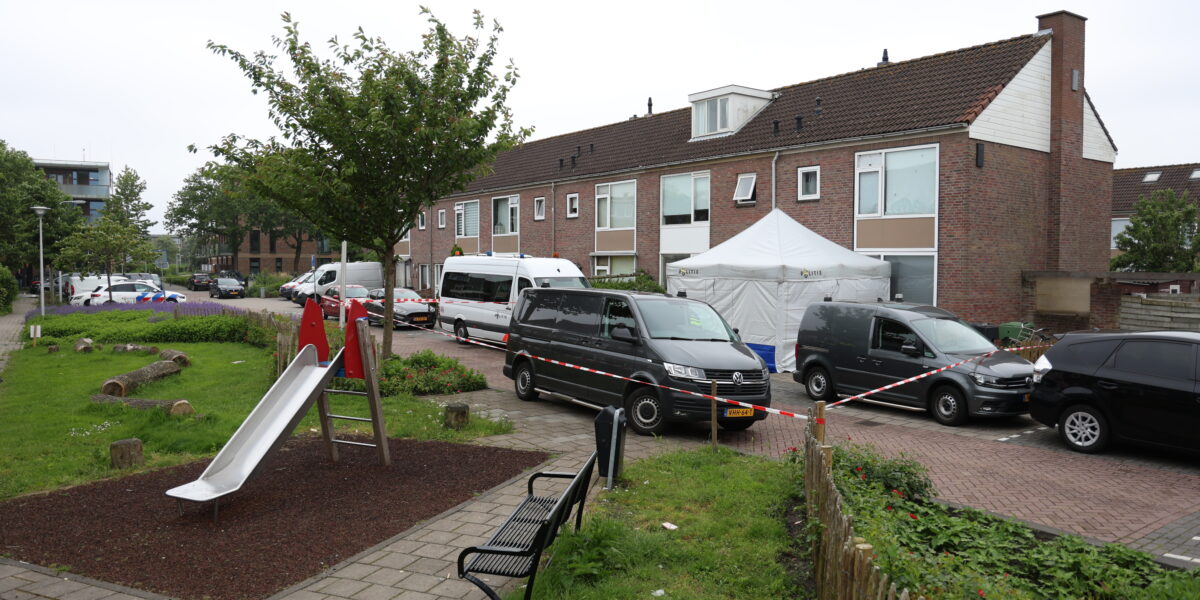 Rechtbank legt zestien jaar cel en tbs op voor dodelijk steekincident Voorschoten