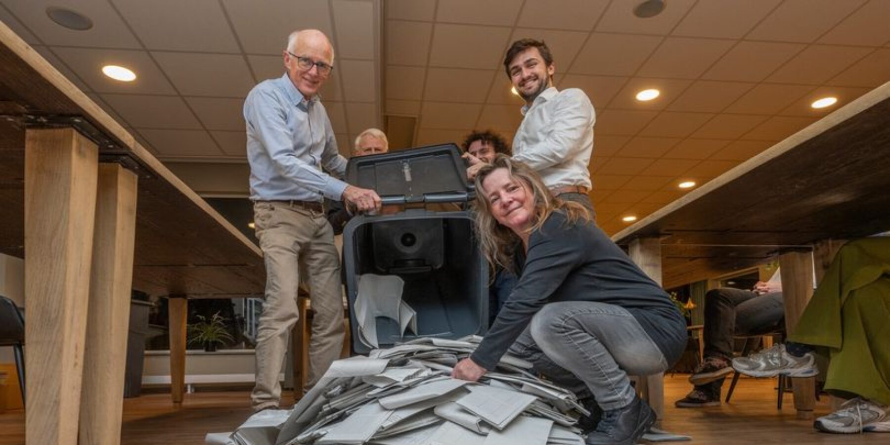 Het tellen der stemmen. (Foto: Gemeente Leiden)