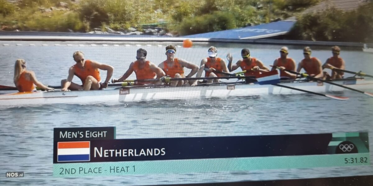 Parijs071: goede start hockeymannen, Holland Acht naar de herkansing