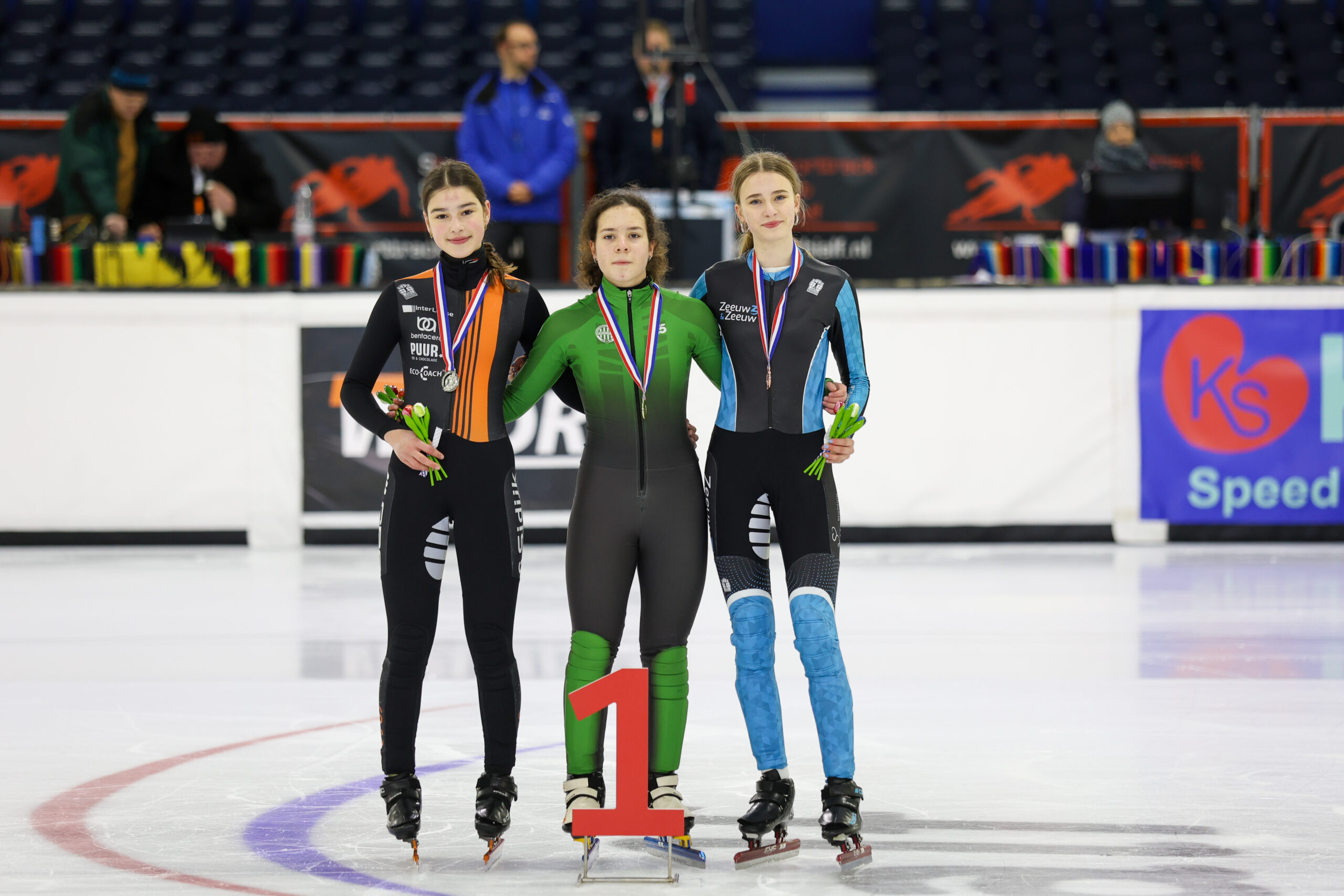 Maartje Toornvliet wint brons op 1000 meter.
