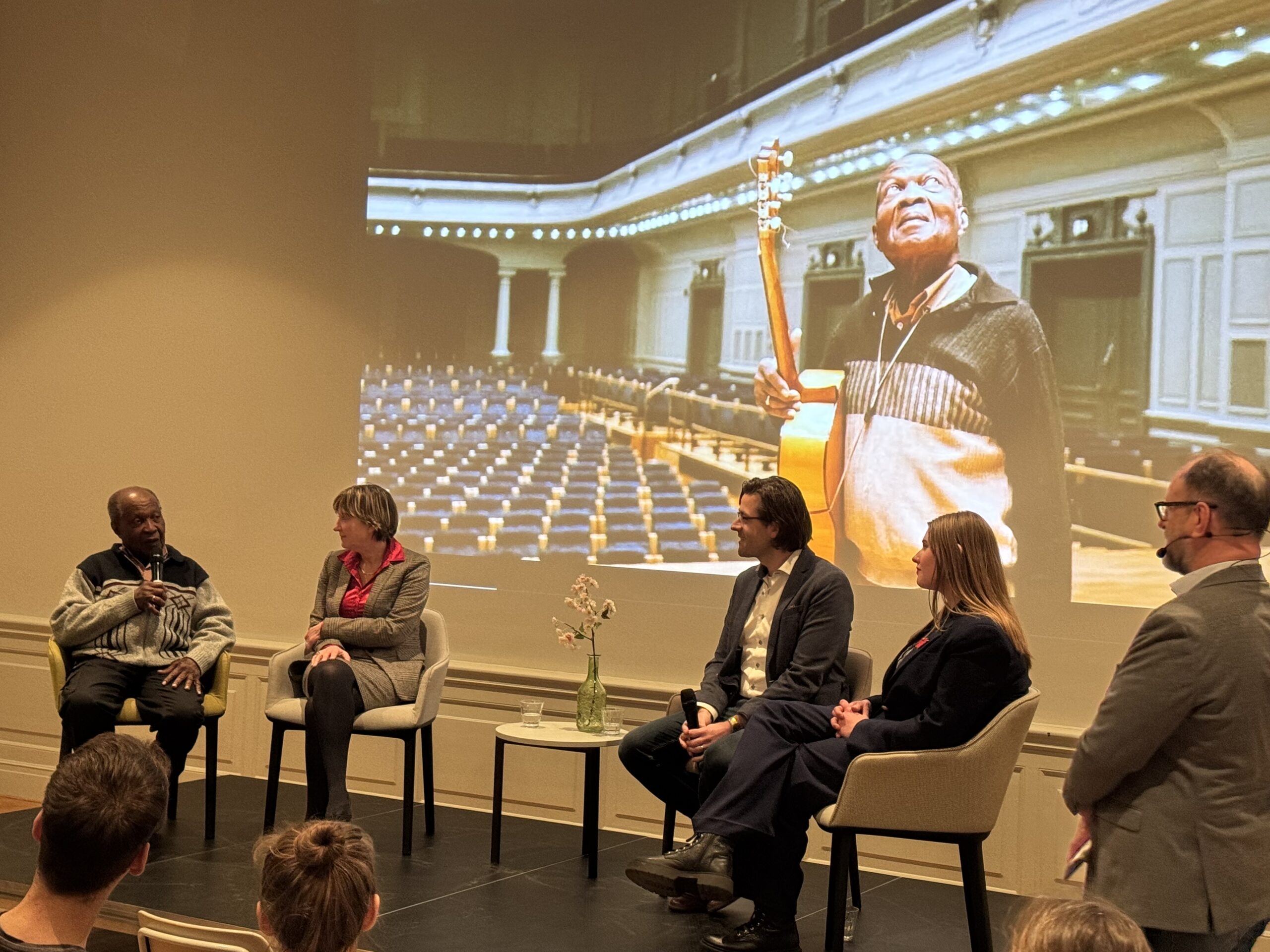 ‘Bekende Leidse alumni blikken terug’ met Paul Day, Annetje Ottow, Ocke Siertsma & Rick Honings