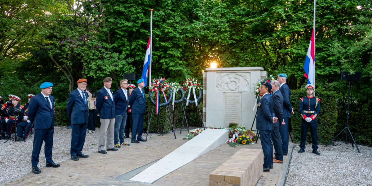Herdenken in Voorschoten