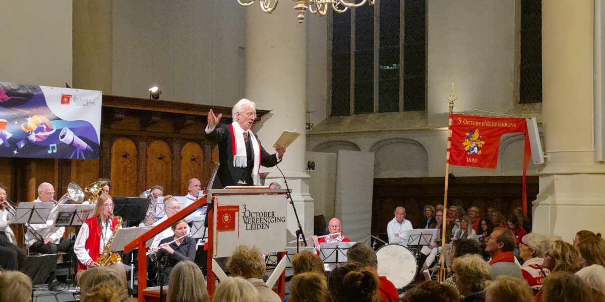 Woensdagavond oefenen voor Koraalzang in Hooglandse Kerk
