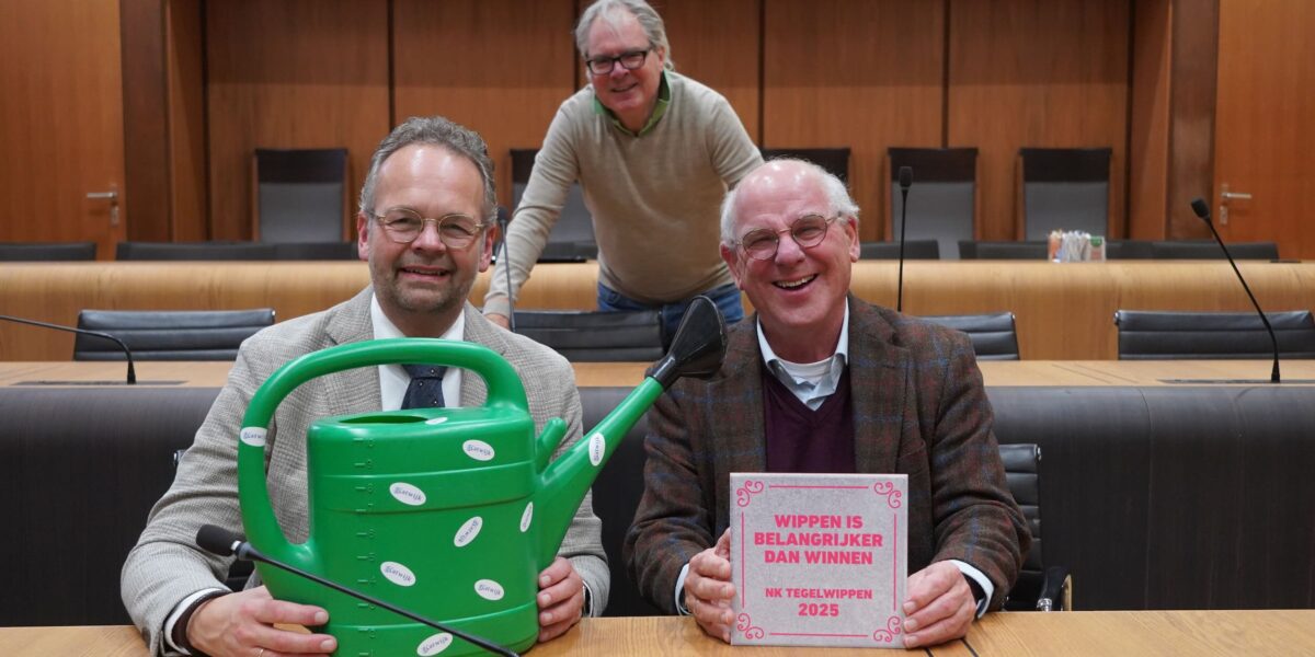 Oegstgeest wint NK Tegelwippen van buurgemeente Katwijk