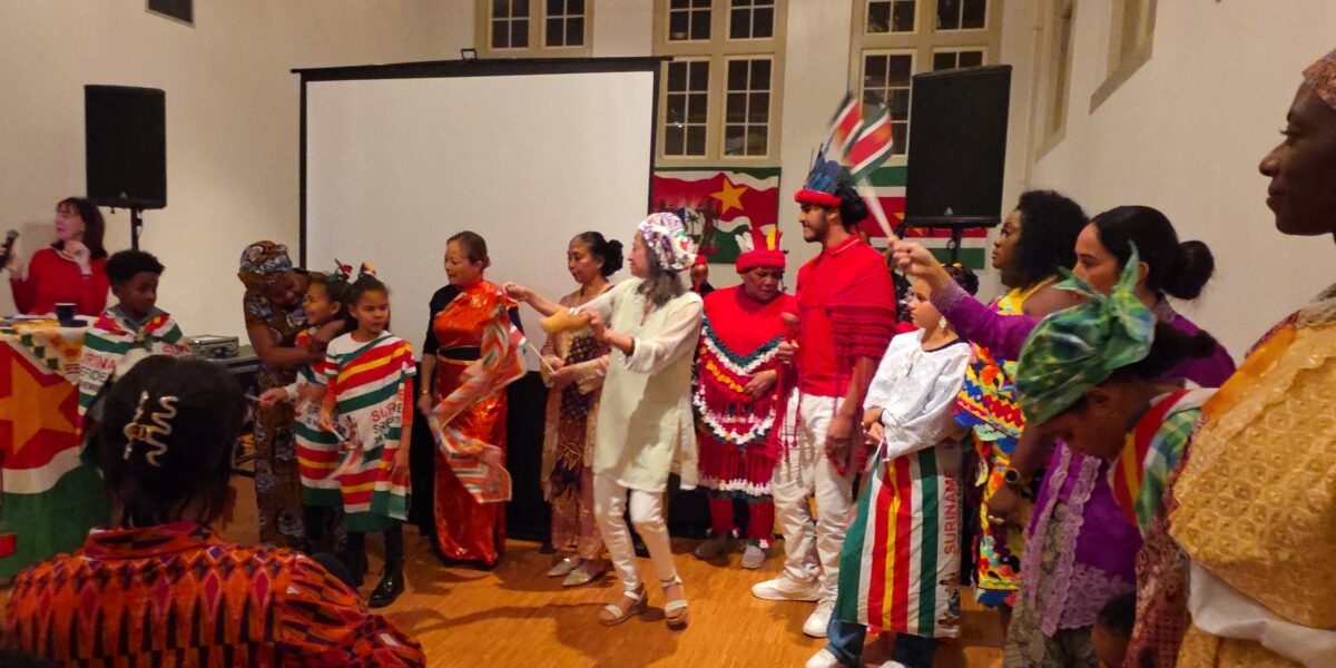 Vijftig jaar Surinaamse onafhankelijkheid ook in Leiden uitgebreid gevierd