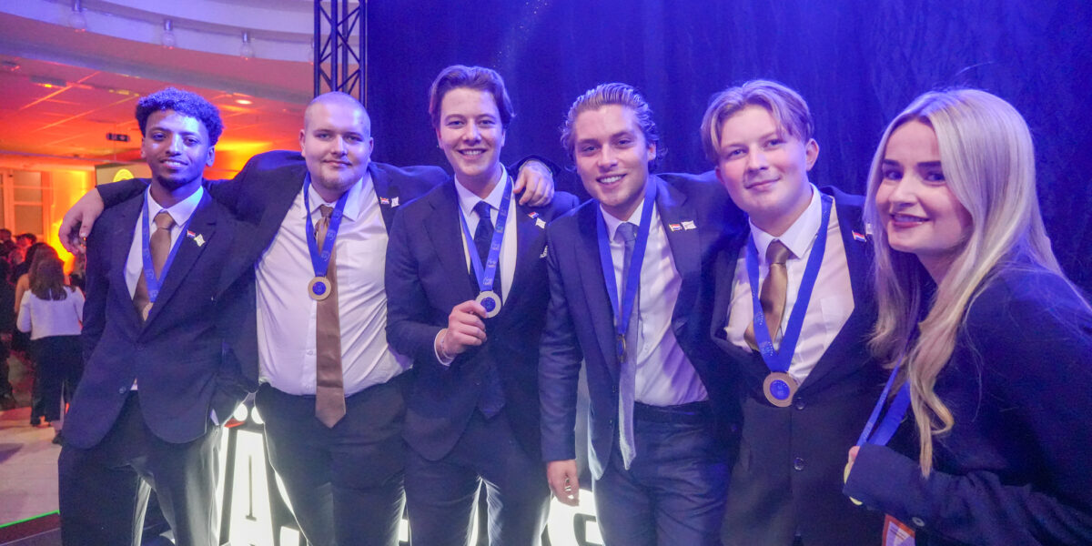 Voorschotense studenten winnen goud en brons op hospitality-toernooi