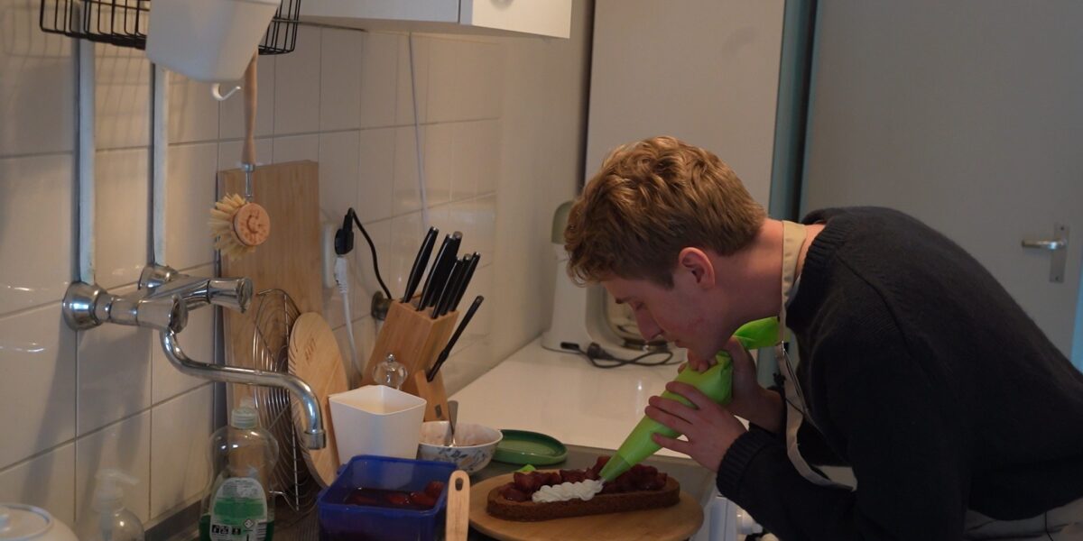 Leidse student Jurian Calis deed mee aan aan Heel Holland Bakt: 'één zoete herinnering'