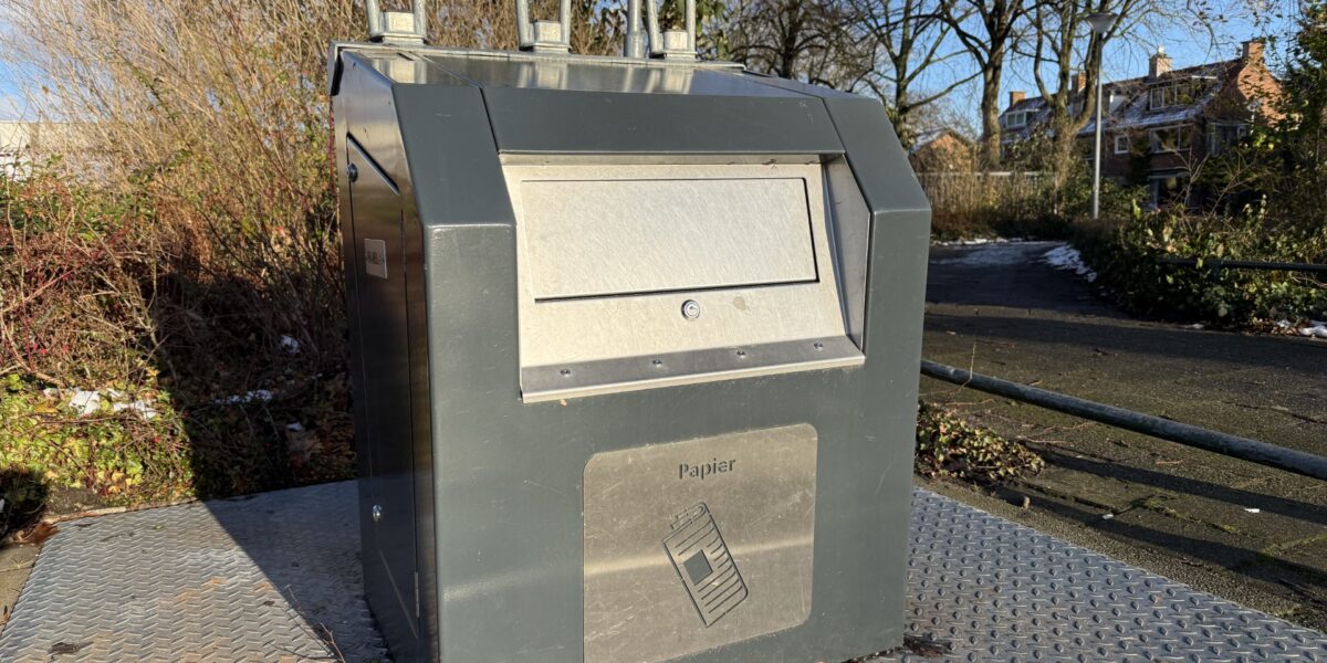 Voorschoten wil acht nieuwe papiercontainers plaatsen