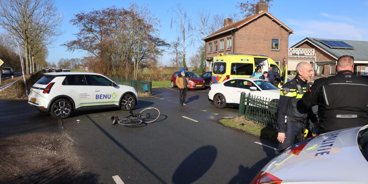 Twee aanrijdingen op Hofdijklaan bij Leiderdorp