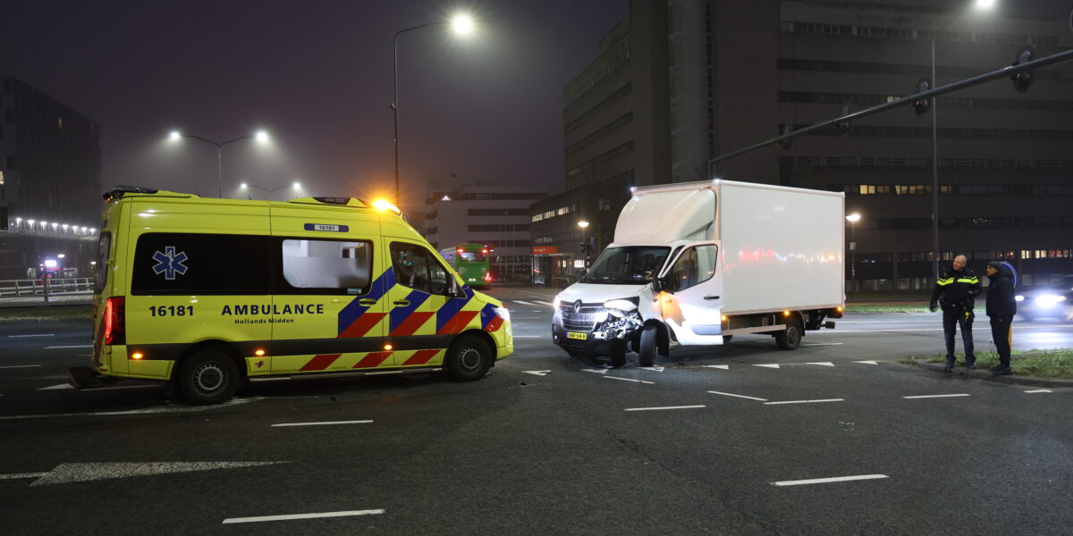 Aanrijding op Plesmanlaan in Leiden