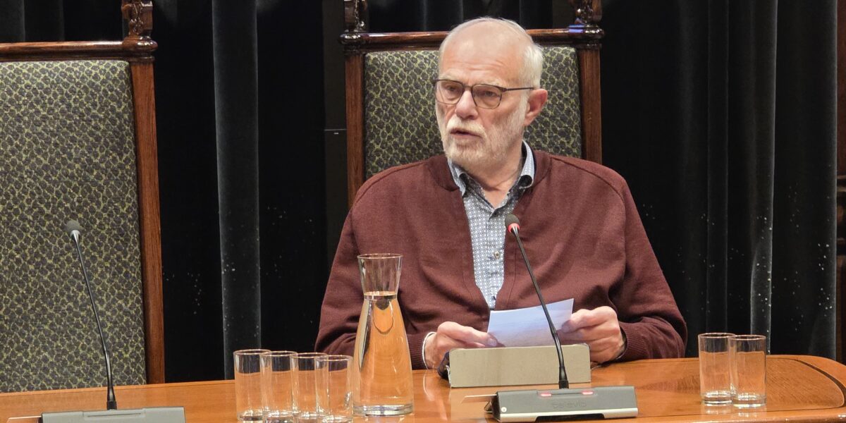 GroenLinks-PvdA kandidaat Van Rij tegen ontgraven Kort rapenburg