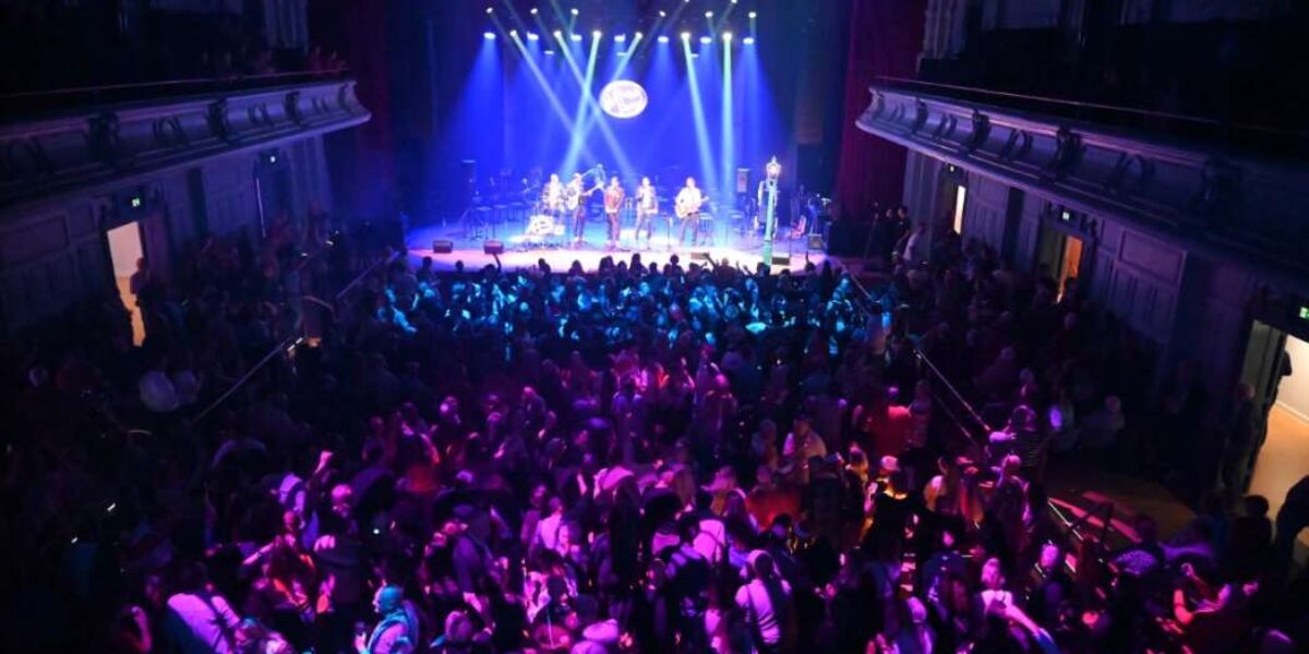 3 October Vereeniging viert rood-wit feest in Stadsgehoorzaal: 200% Leids