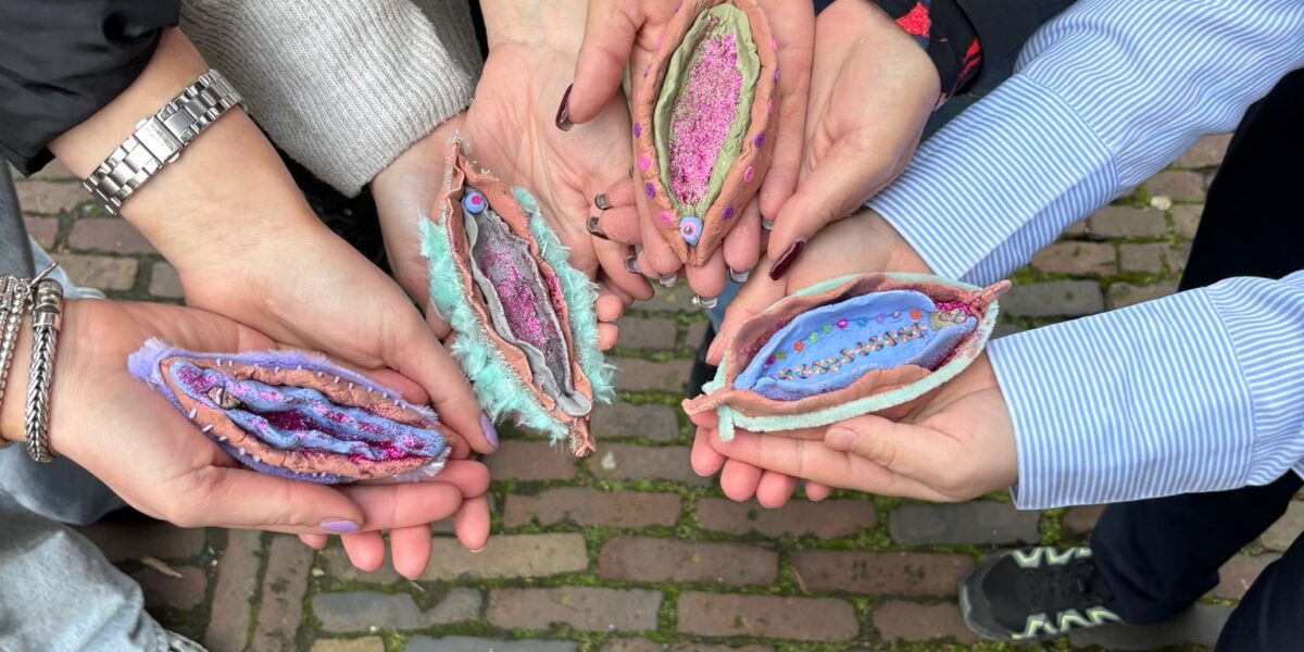 Workshop vulva's kleien groot succes