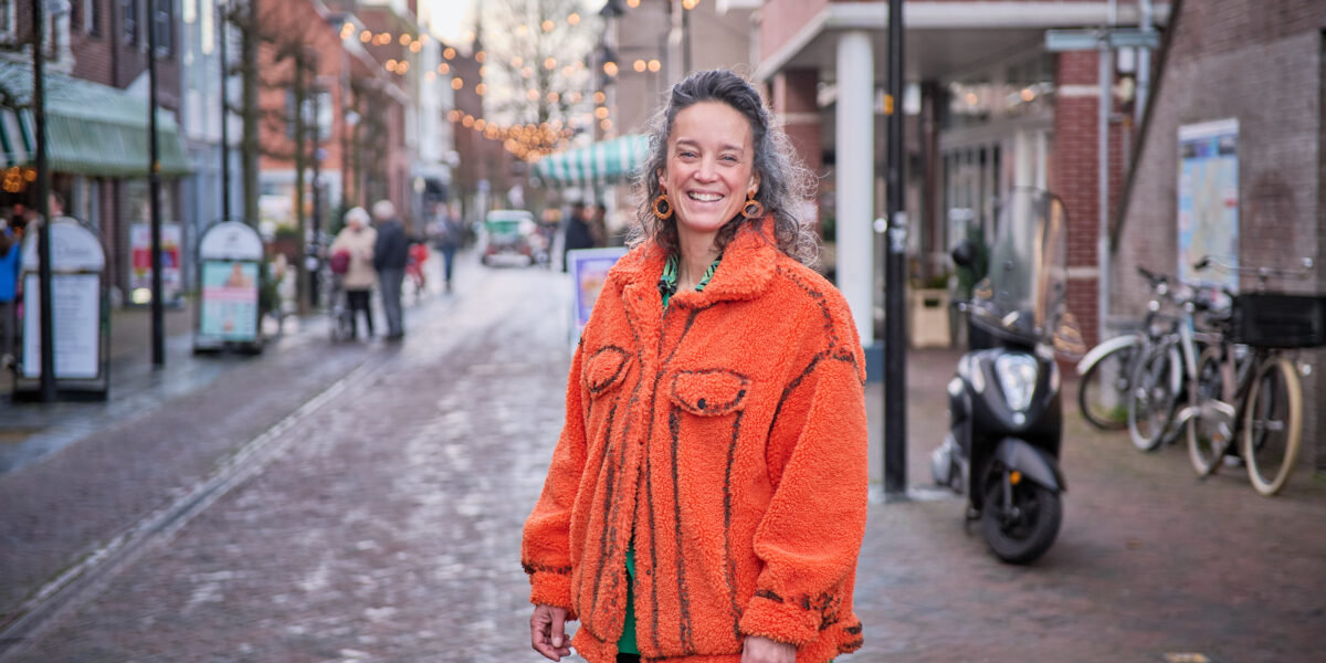 Fractievoorzitter Esther Mieremet kandidaatwethouder D66 Voorschoten