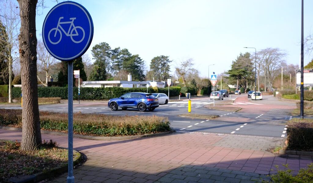 Voorschoten stelt bewonersavond over kruispunten uit