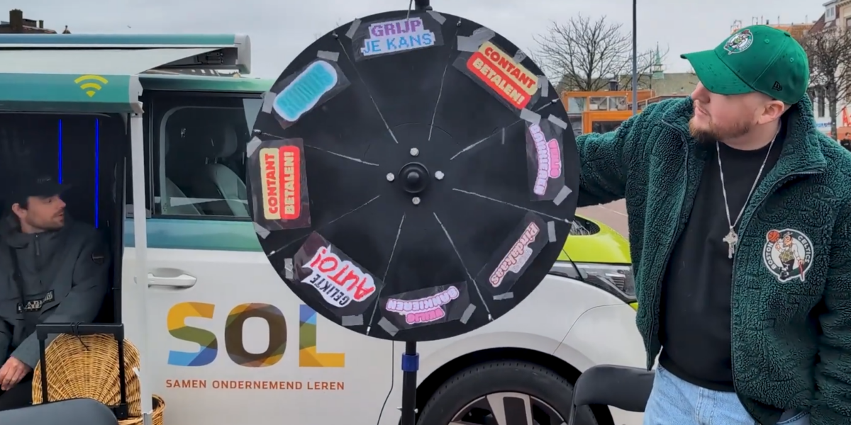 Gratis lolly's, condooms en chocolademunten bij Week van het Geld