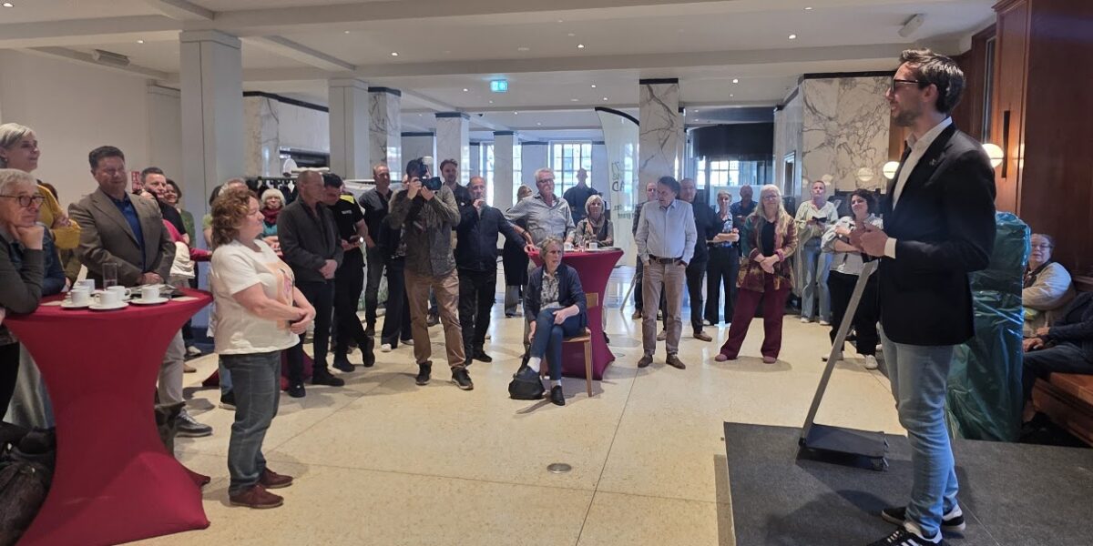 Tien jaar 'Samen aan de Slag' feestelijk gevierd