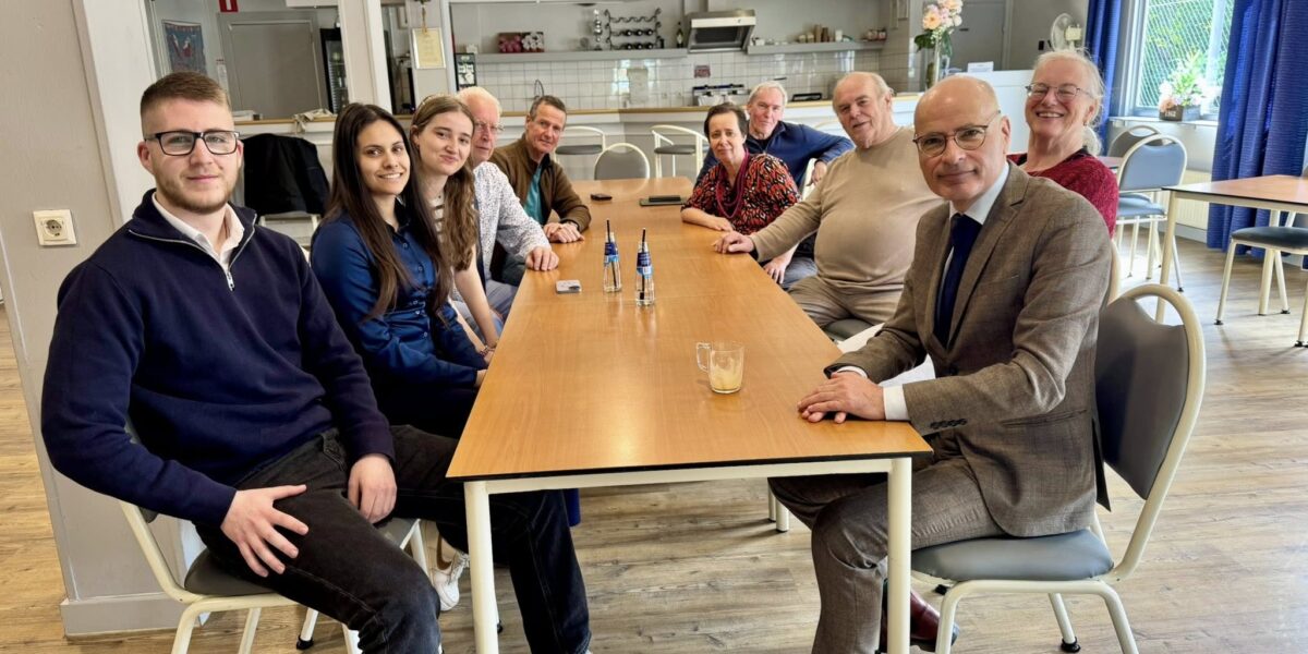 Burgemeester in gesprek over noodpakketten: 'Bereid je voor'