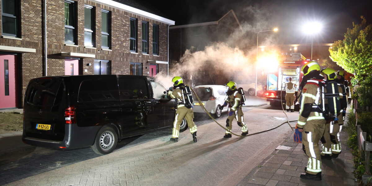 Brand in klusbus snel geblust