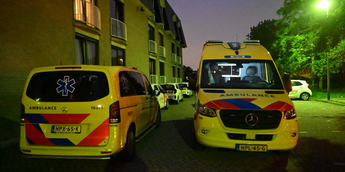 Hulpdiensten naar Leiderdorpse hotel voor noodsituatie