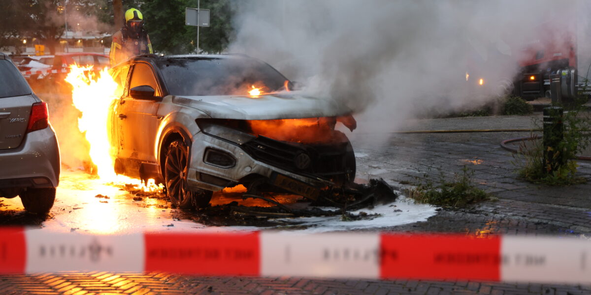 Autobranden blijven Voorschoten teisteren