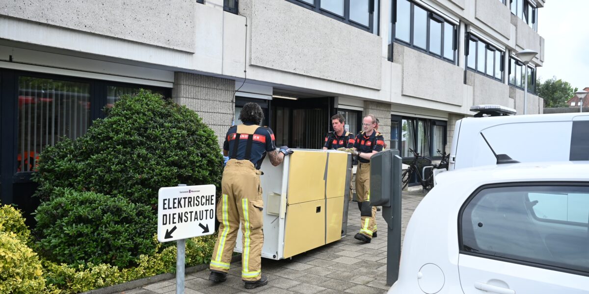 Gemeentekantoor Wassenaar wegens brand ontruimd