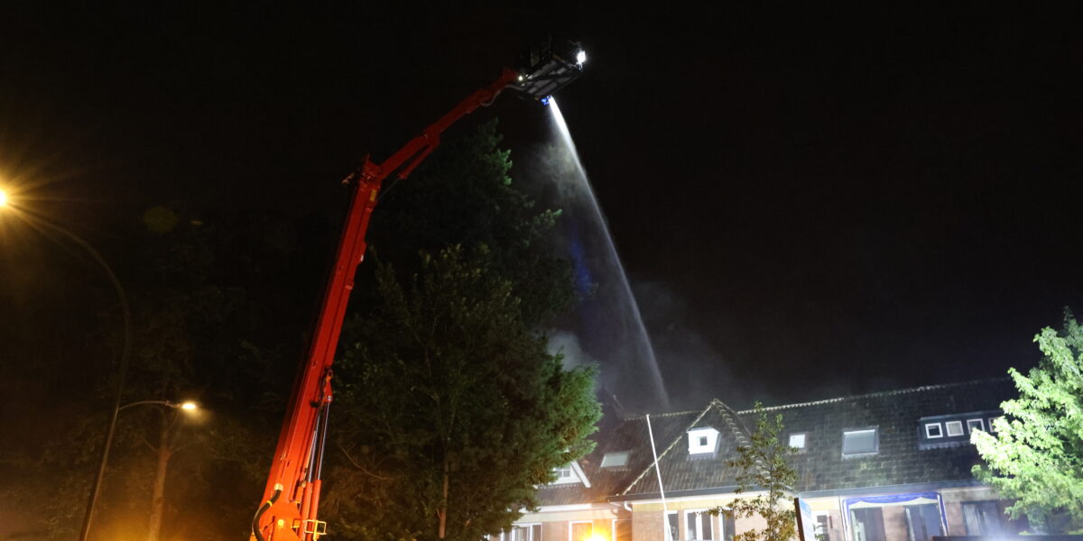 Bliksem veroorzaakt uitslaande brand in Wassenaarse woning