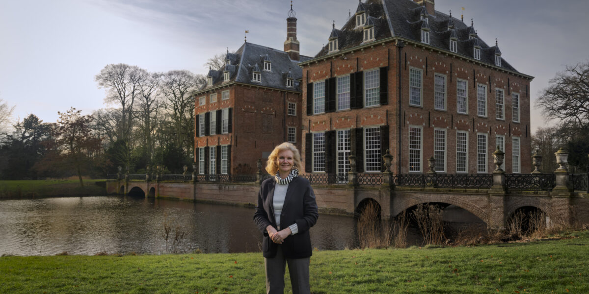 Hester Taverne-Strick van Linschoten nieuwe directeur Duivenvoorde