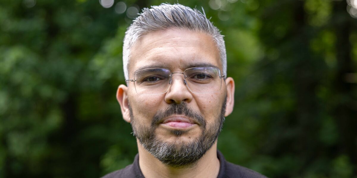 Politiek071 – De Nieuwkomers: Houssam Boutaïbi van PRO Leiden