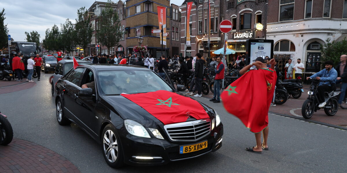 Voetbalfans vieren feest na winst Marokko