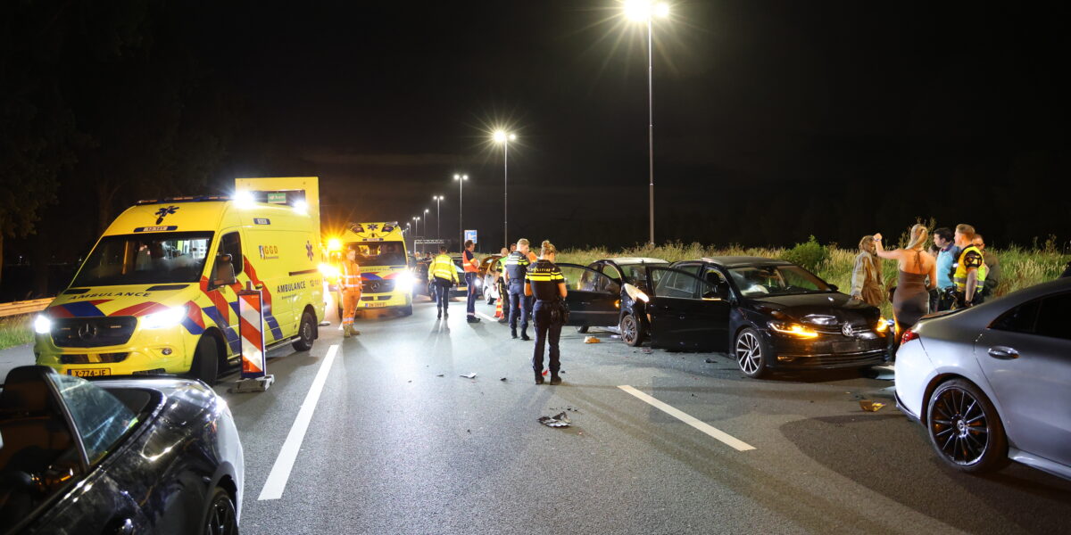A4 afgesloten na kopstaartbotsing