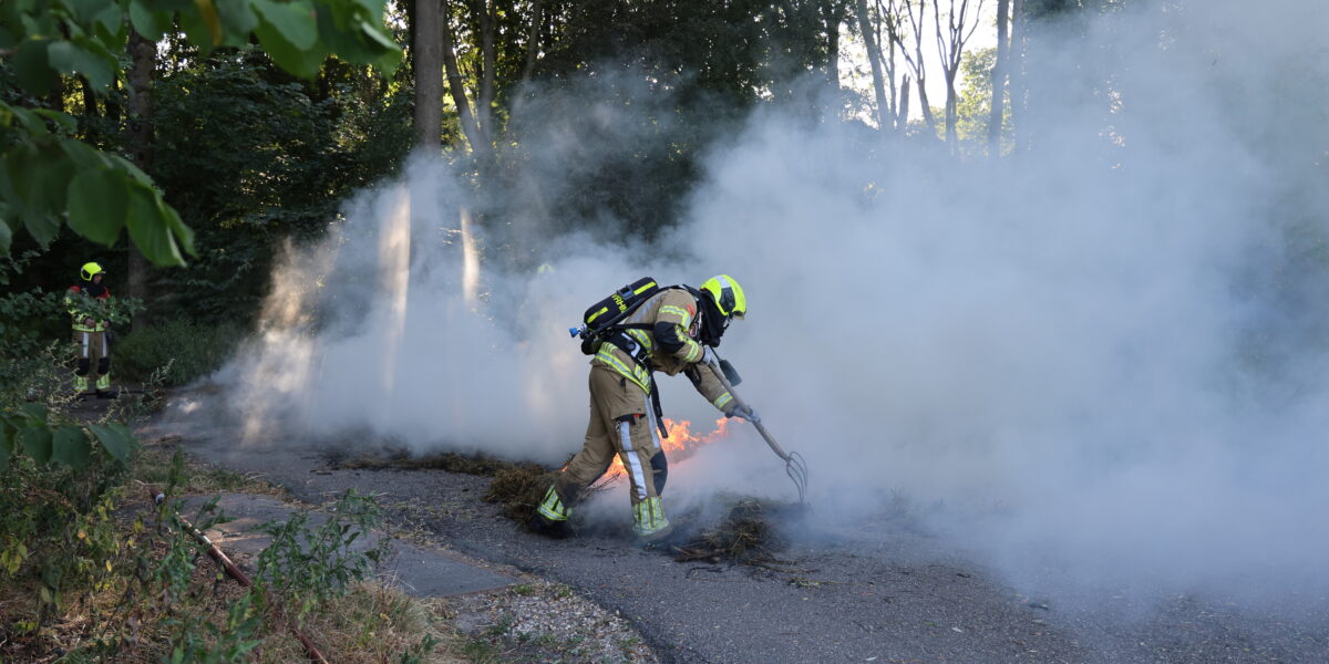 Bermbrand aan Engelendaal bij park De Houtkamp