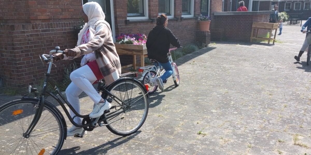 Fietslessen voor volwassenen: met meer vertrouwen op de fiets